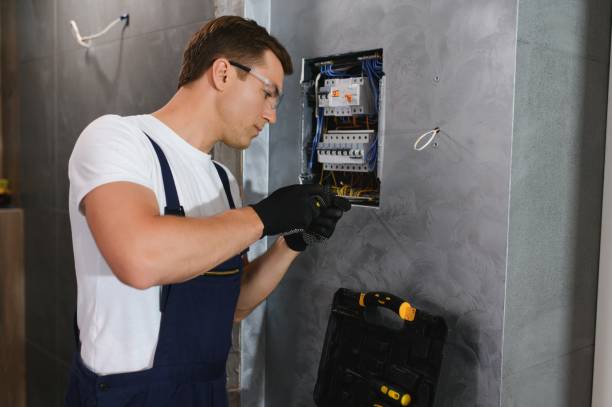 Best Emergency Electrical Repair  in Mathews, LA