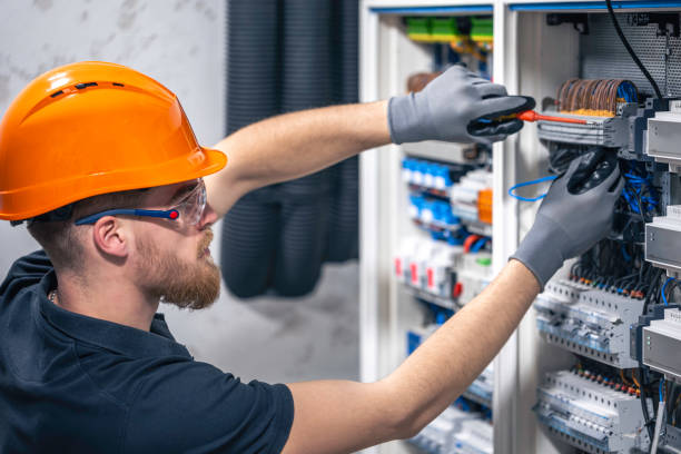 Best Circuit Breaker Repair  in Mathews, LA